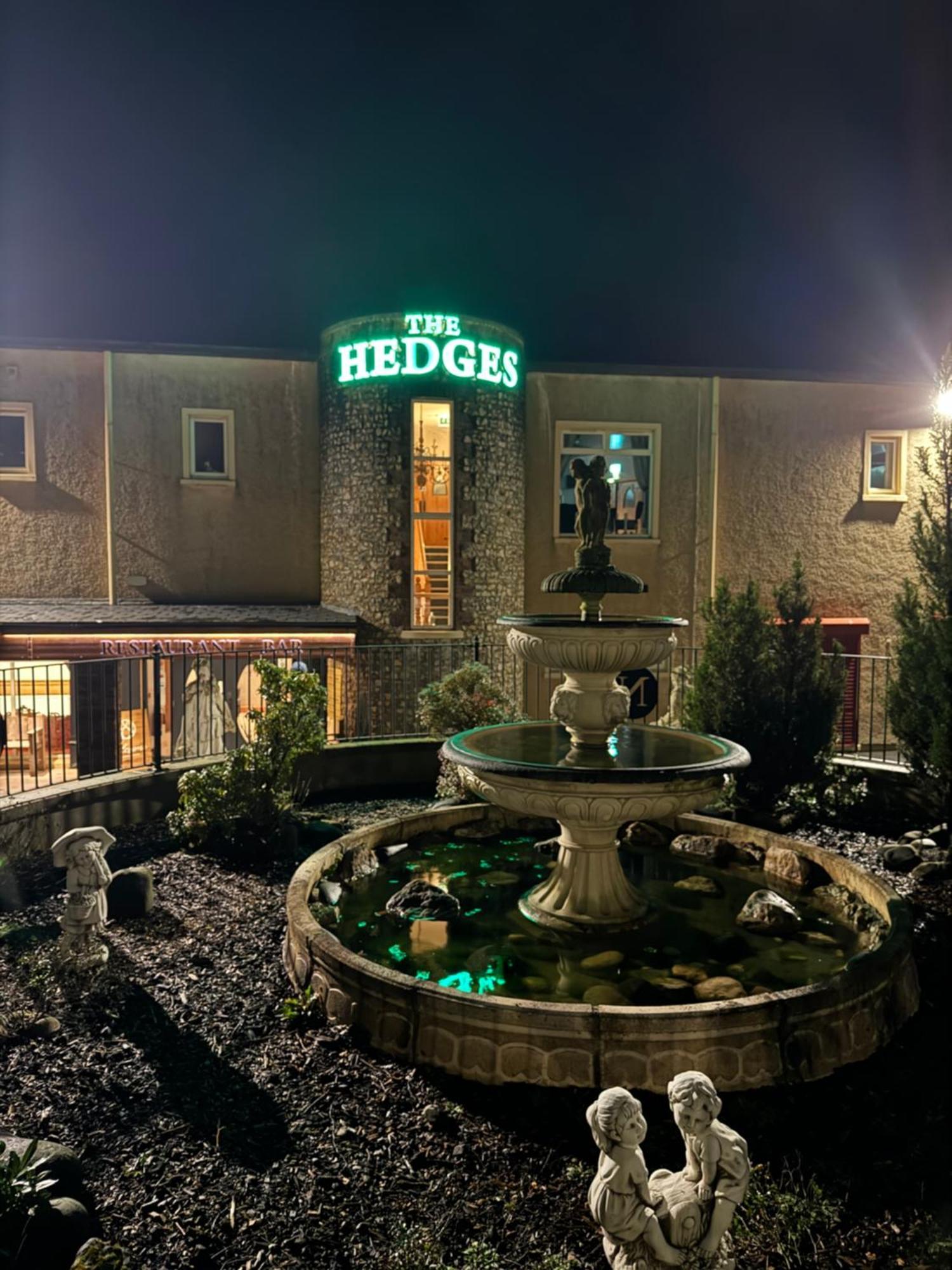 The Hedges Hotel Stranocum Esterno foto